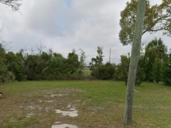 1314 Lincoln Dr, Panama City, FL 32401