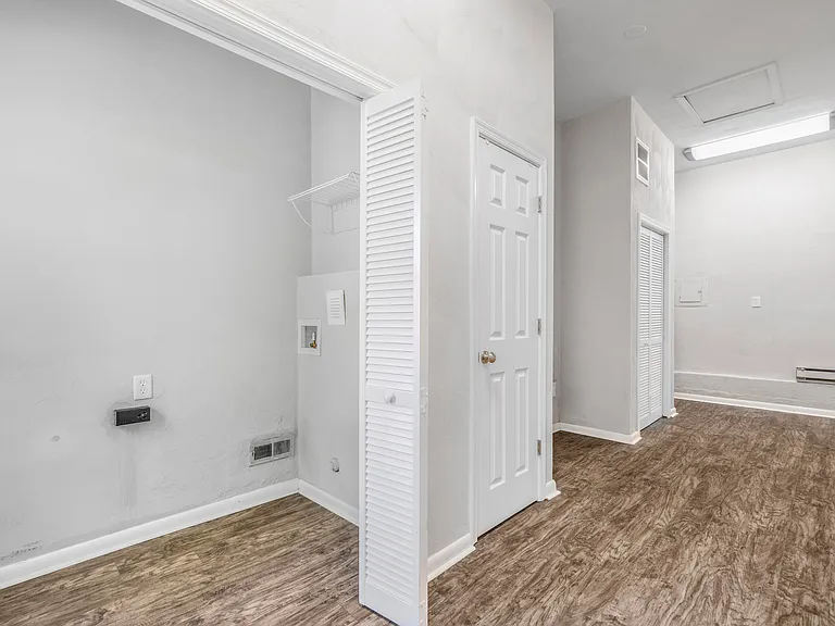 6419 Grimes Ave — Photo 24