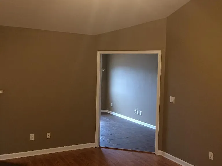 3613 Savannah Cir — Photo 6
