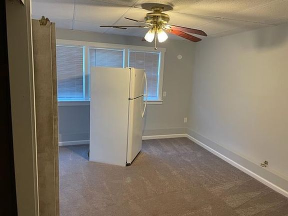4th image of 3818 Van Hook Ave Unit B