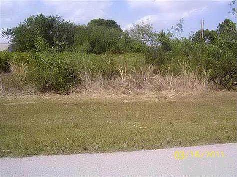 1st image of 139 SW Milburn Cir