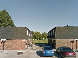 408 E Poos Dr APT D, New Baden, IL