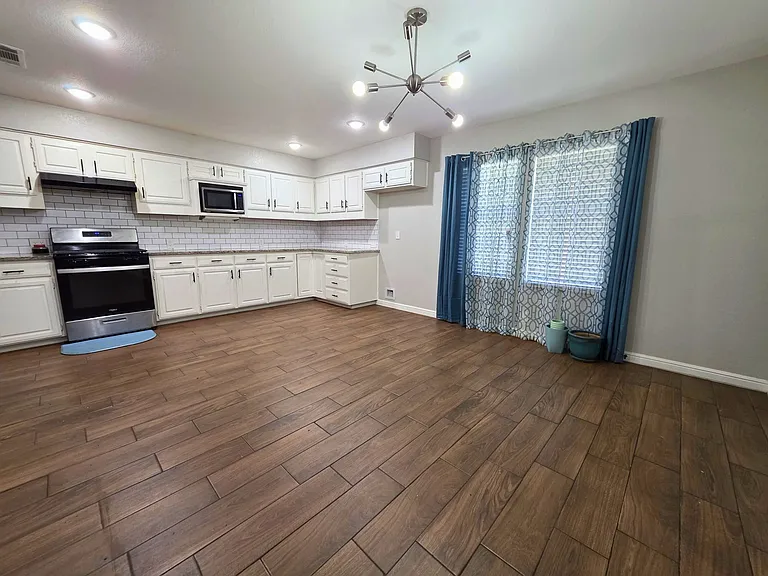 209 Eller Ave — Photo 5