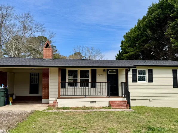 3675 Lake Carlton Rd, Loganville, GA 30052