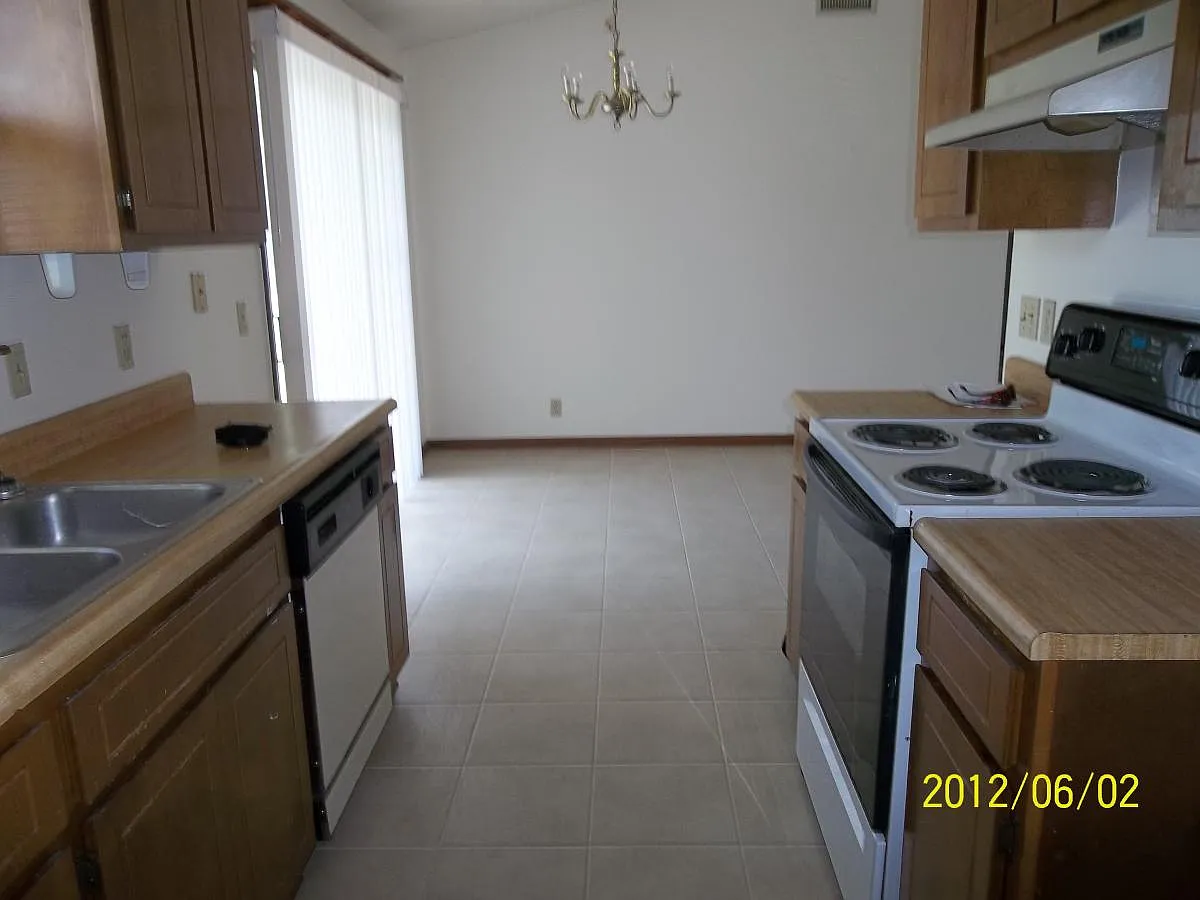 108 Biloxi Court — Photo 4
