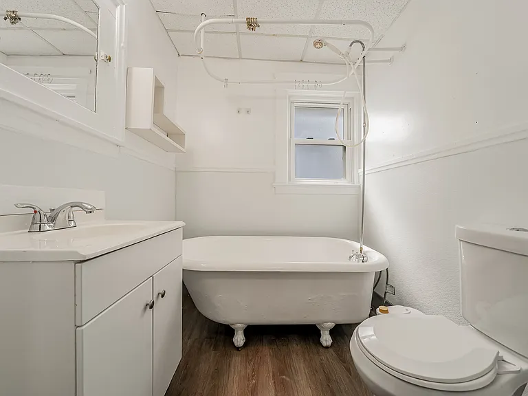 14520 Bayes Ave — Photo 7