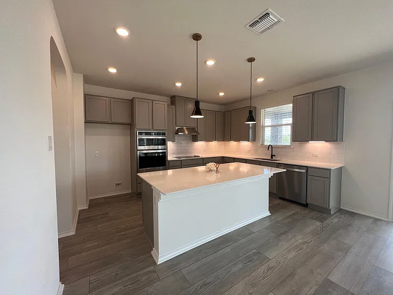 2016 Rhetts Pl — Photo 11