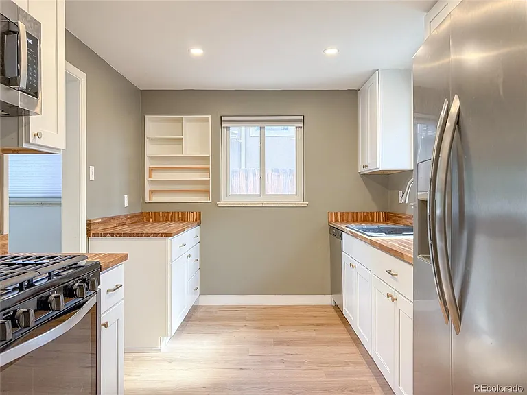 4125 Gray St — Photo 10