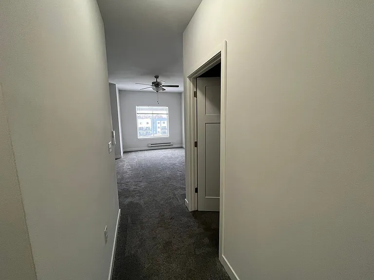 Cottage Grove Commons: Gaston — Photo 30