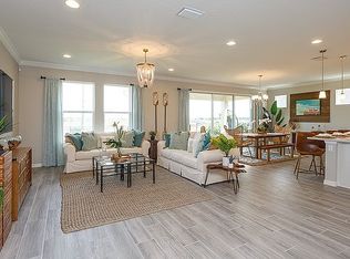 204 Silver Maple Rd, Groveland, FL 34736