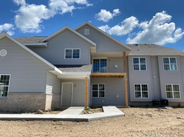 W197N16836 Stonewall DRIVE, Jackson, WI 53037