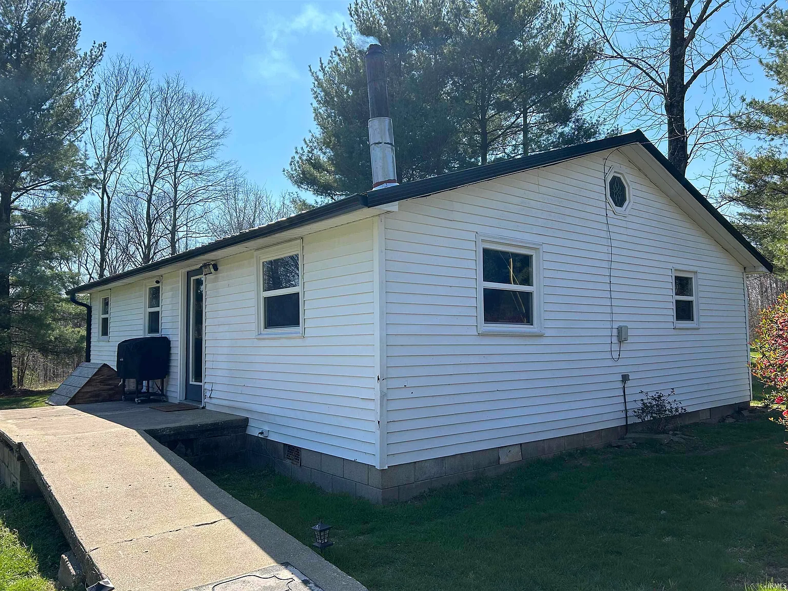 5313 S County Road 900 W photo 1