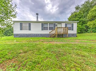 2588 W Carters Valley Rd, Surgoinsville, TN 37873
