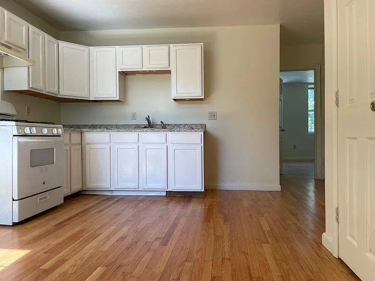 714 Shawmut Ave #3 — Photo 5