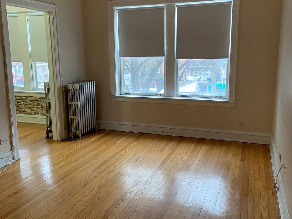 1st image of 1610 W Sunnyside Ave #3D