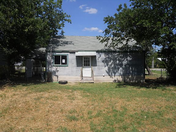 4th image of 1707 4th St