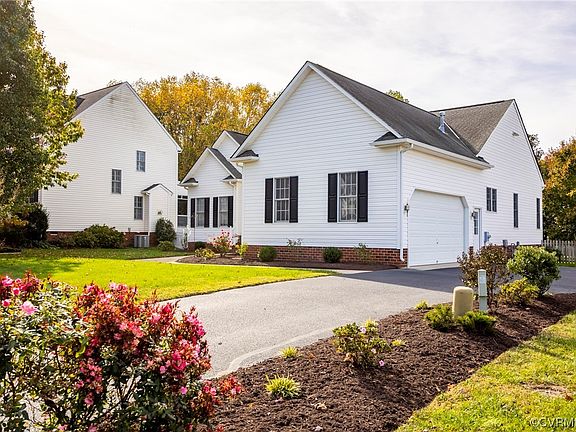 2nd image of 10155 Stags Leap Dr