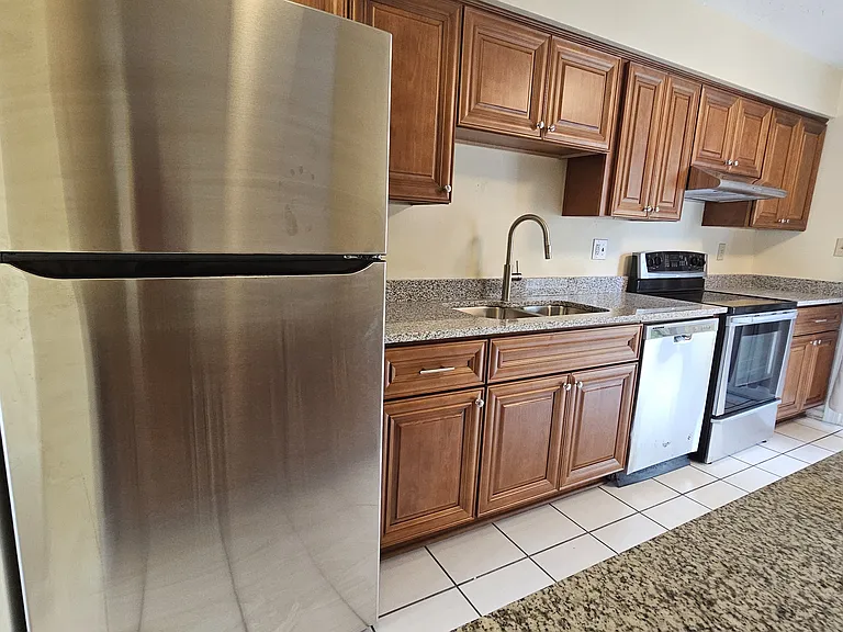 731 Woodbox Dr — Photo 6