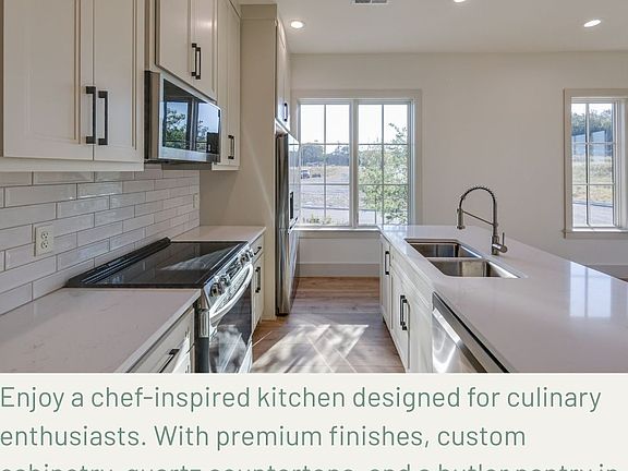 5th image of 1025 One Southwalk Dr #200