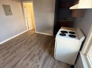 53 Pleasant St #3R, Leominster, MA 01453