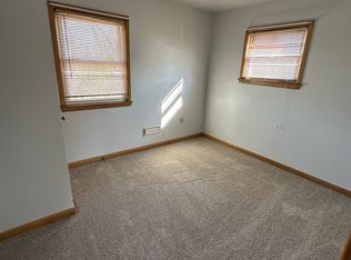 4220 N 84th St #4, Milwaukee, WI 53222