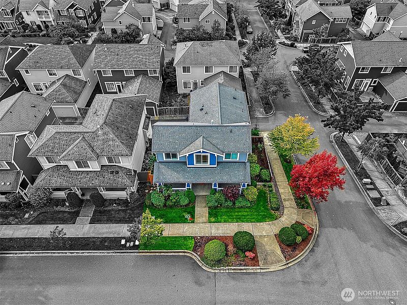2nd image of 1502 Cherry Avenue