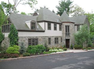 1652 Ashbourne Rd, Elkins Park, PA 19027