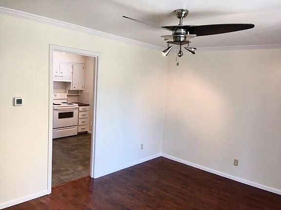 2nd image of 3812 Washburn Ave #F