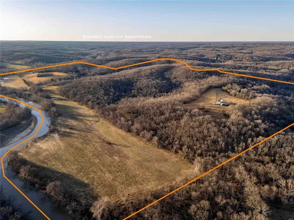 2945 Nixon School Rd, Leasburg, MO 65535