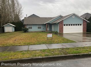 1388 Clear Lake Rd NE, Keizer, OR 97303