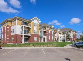 1340 Okeeffe Ave APT 202, Sun Prairie, WI 53590