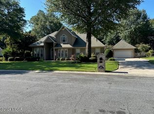 105 Huntshire Trce, Warner Robins, GA 31088