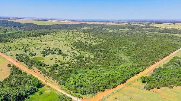1st image of 318 Acres S #36-T17N-R14W