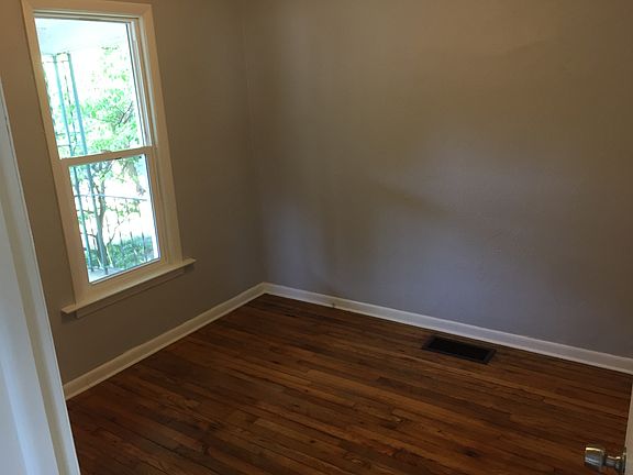 2nd image of 1180 6th St NW