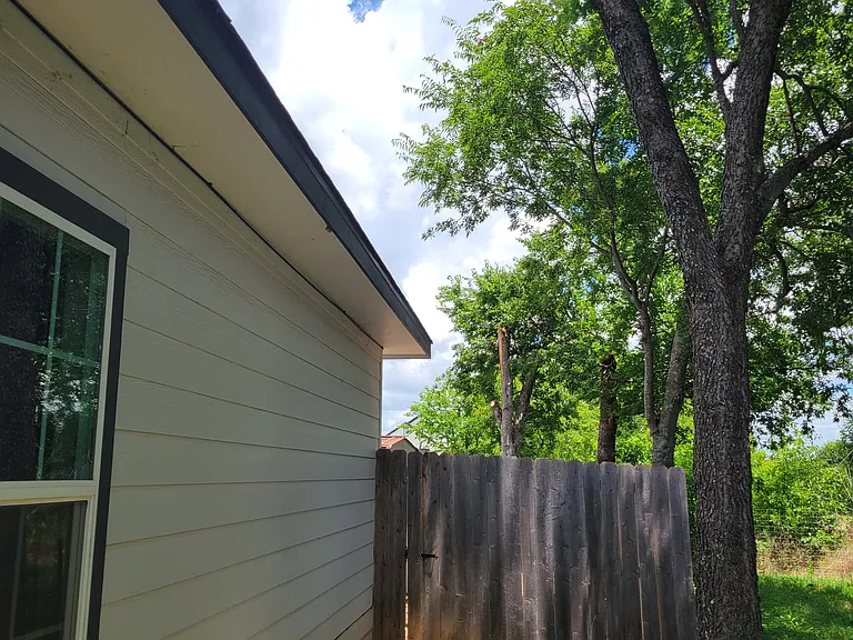 205 Hayes Ave #B — Photo 17