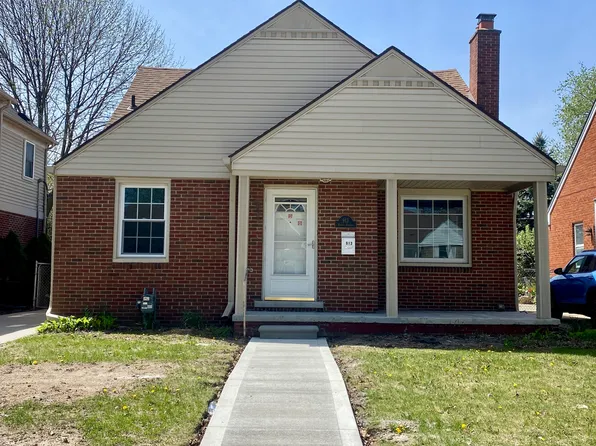 913 N Vernon St, Dearborn, MI 48128