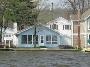 2203 Side Rd, Rochester, IN 46975