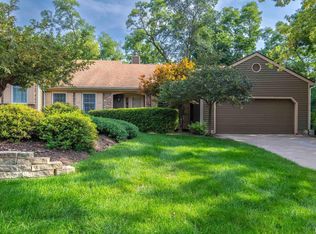 29 Thornwood Ct, Rock Island, IL 61201