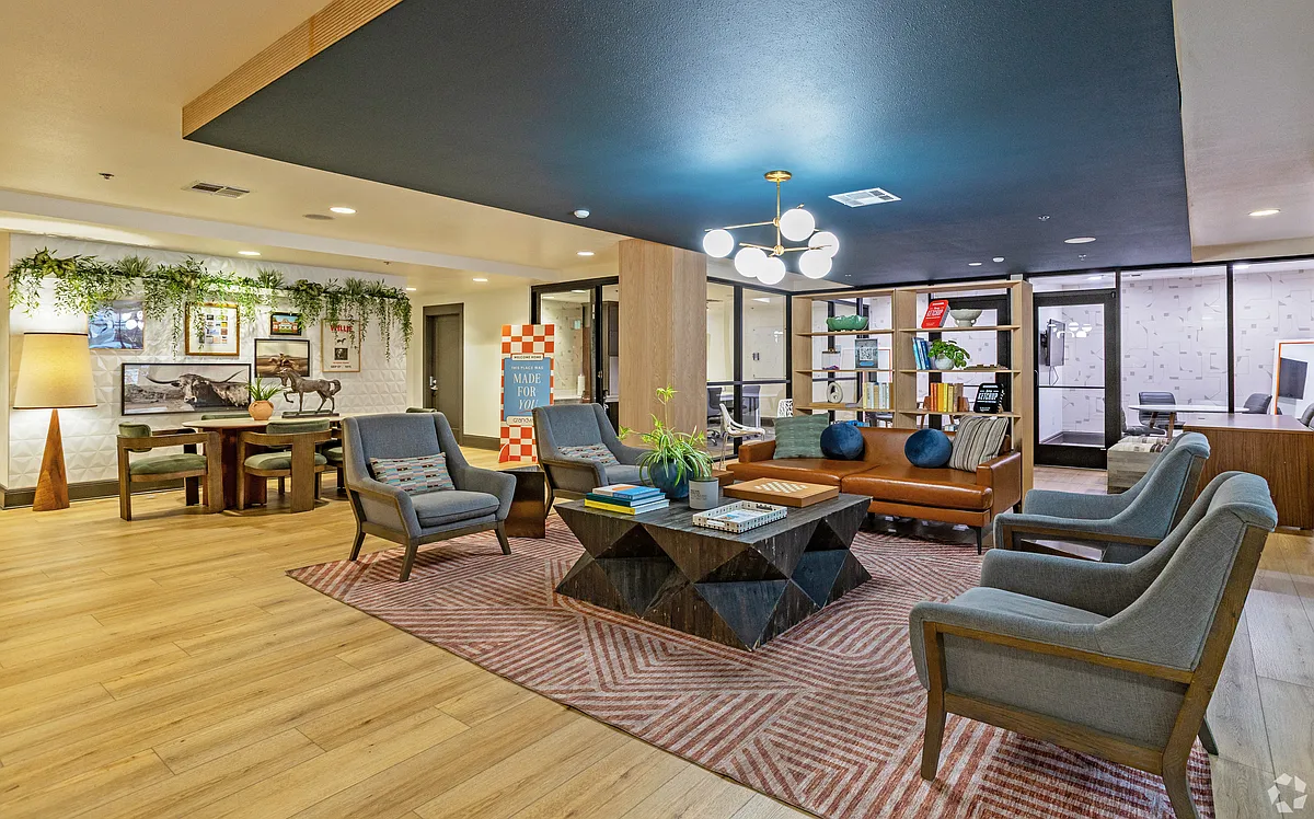 Building Photo - Grandmarc Austin - Student Housing
