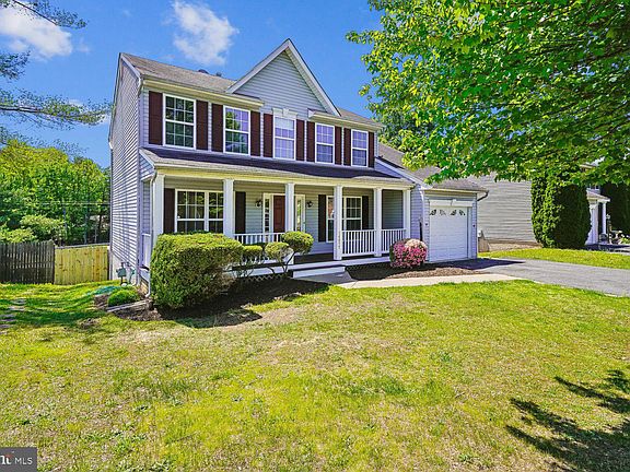 5th image of 14677 Cloverdale Rd