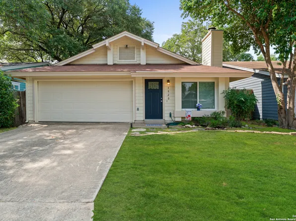 3920 Chimney Springs, San Antonio, TX 78247