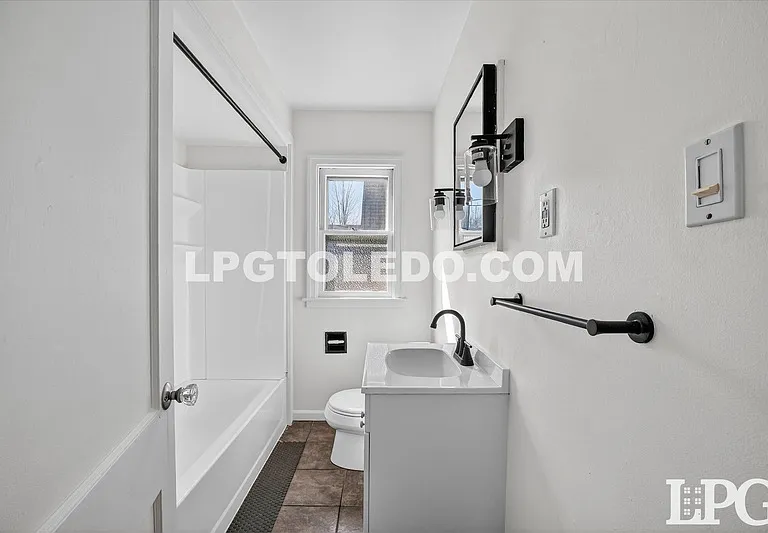 4124 Vermaas Ave — Photo 13
