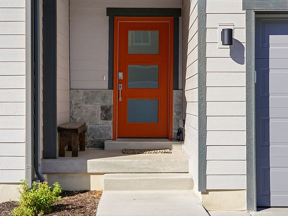 2nd image of 2277 N Wildwood Ln E