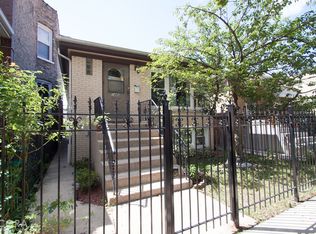 1440 N Central Park Ave, Chicago, IL 60651