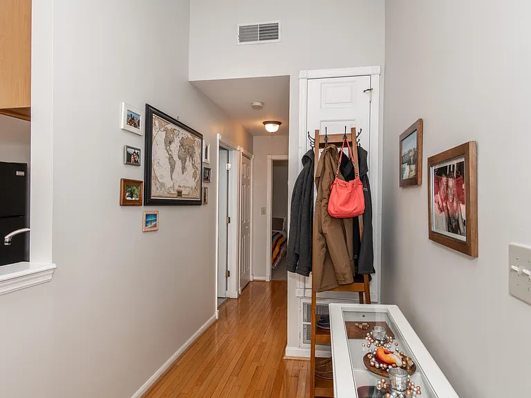 2126 Fulton Ave #3 — Photo 10