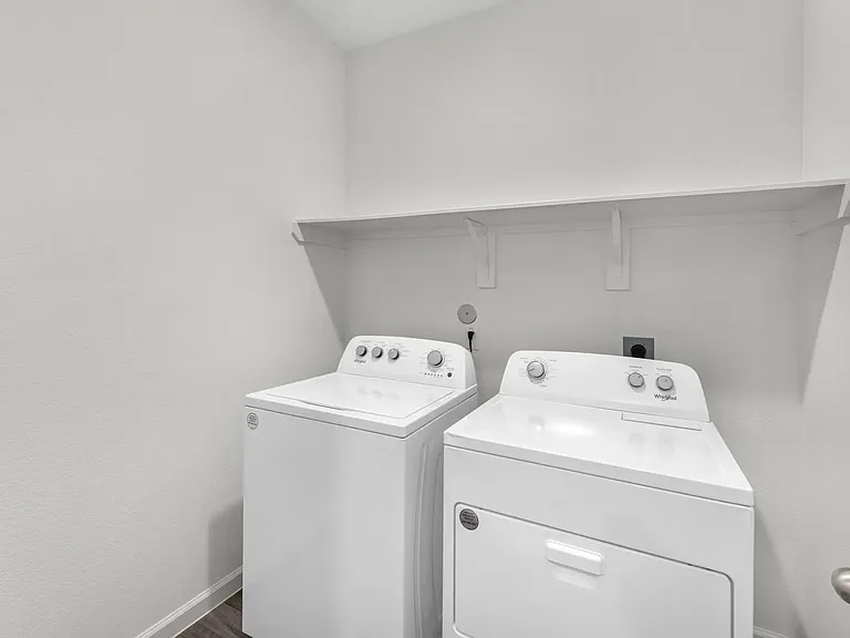 4721 Harlequin Dr — Photo 8