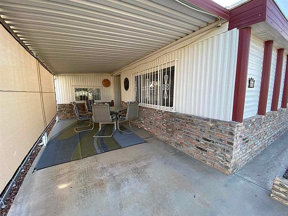 3rd image of 17 W Teton Dr