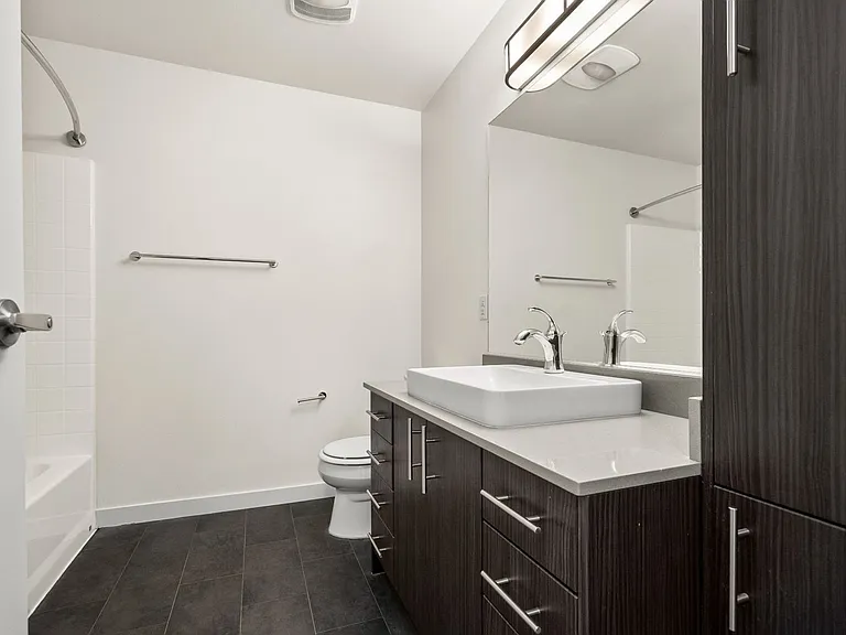 Contour Apartments — Photo 115