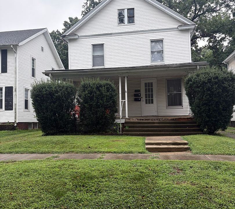 1st image of 1441 W Wood St