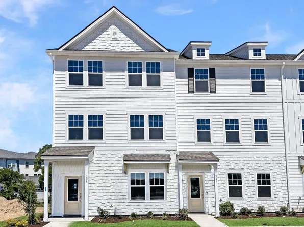 225 Pelican Flight Loop, Wilmington, NC 28412